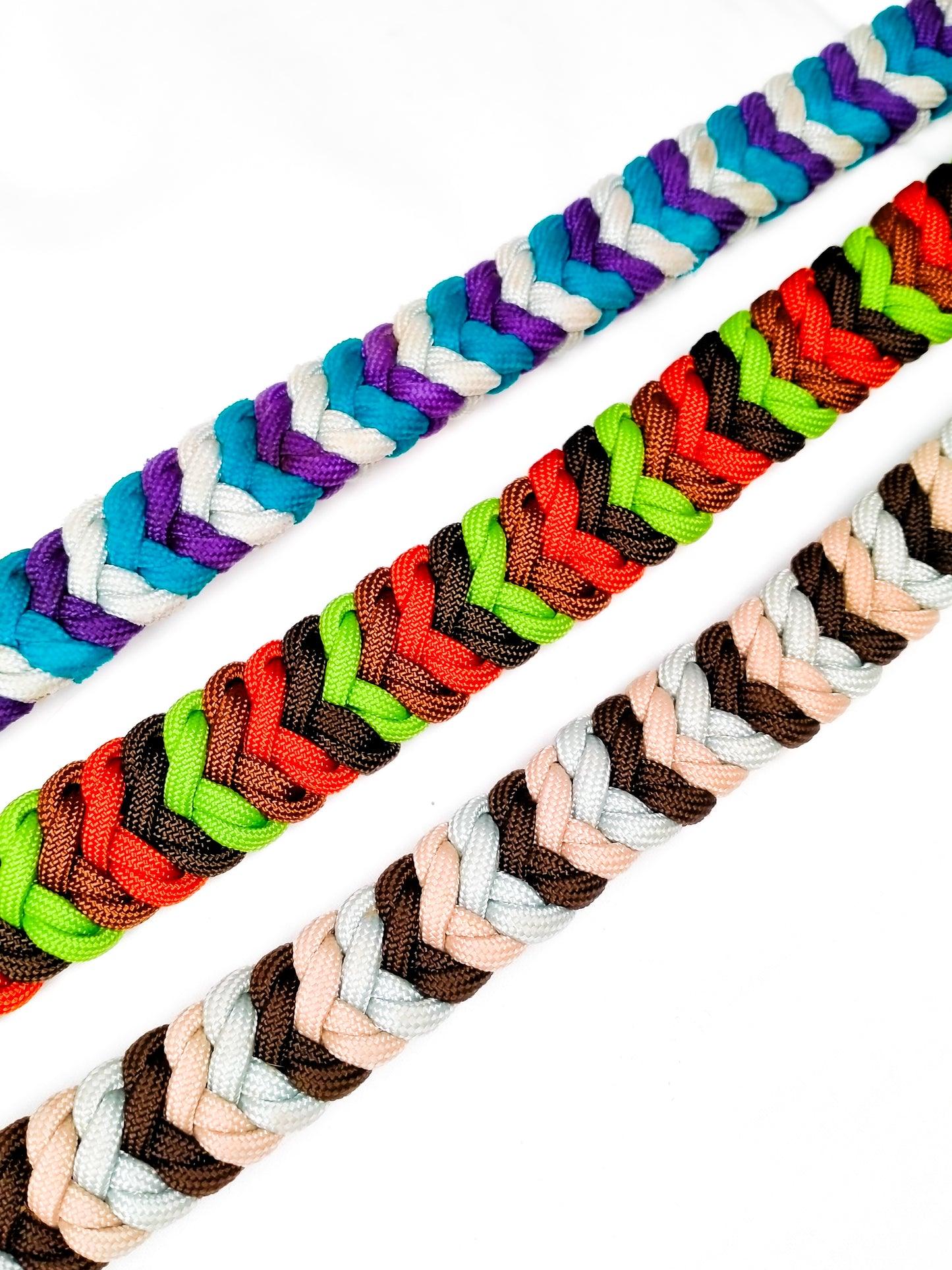 Dog Collar - "Ty Ty's Dream" Kim & Milly's Cords 4 Paws Paracord Handmade Dog Accessories Customizable Made in Germany Shipping worldwide