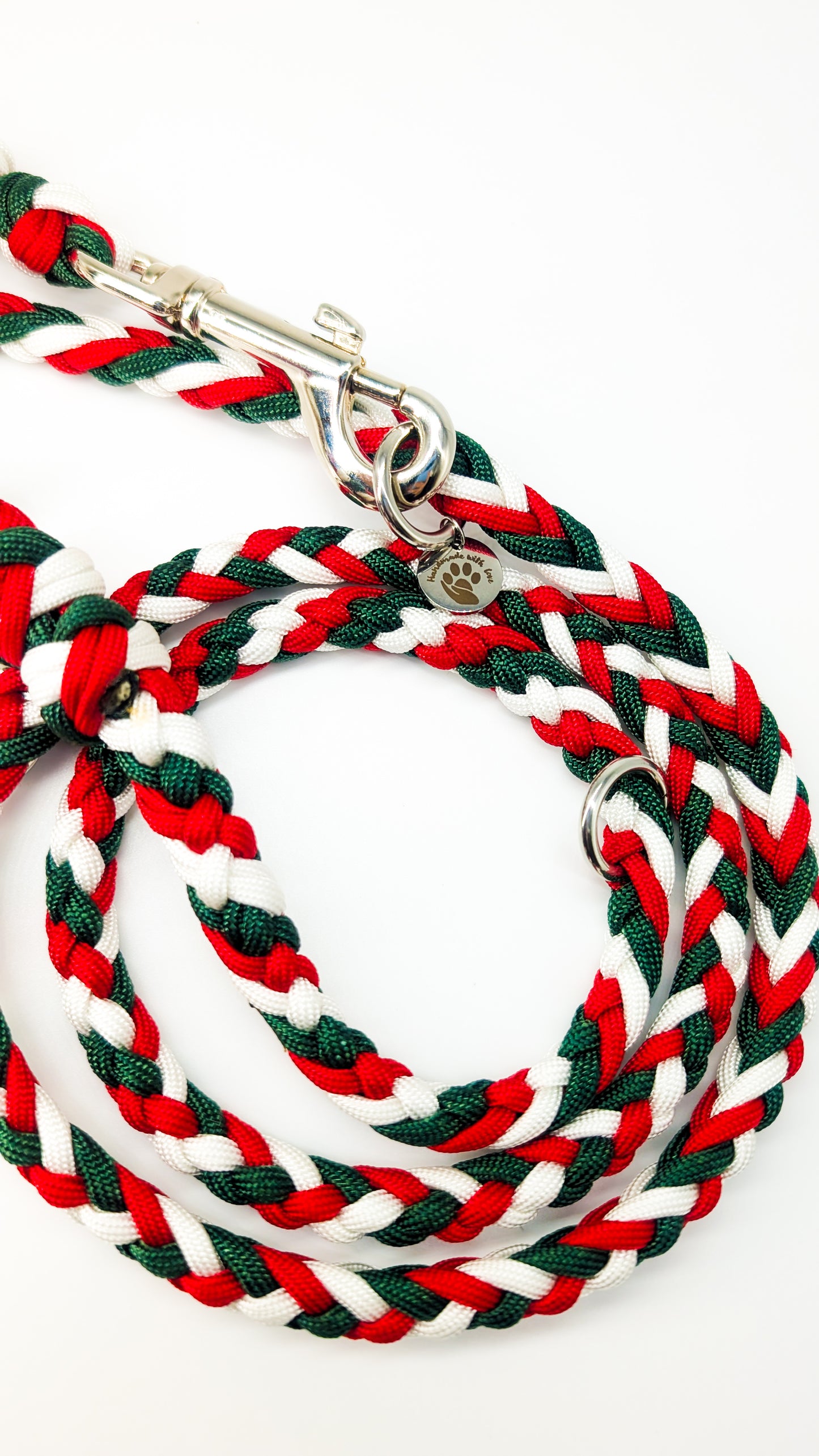 Pre-Made: 6 Strand Lead. Xmas Colours, 1.35m Kim & Milly's Cords 4 Paws Paracord Handmade Dog Accessories Customizable Made in Germany Shipping worldwide