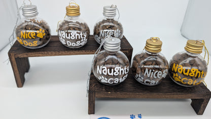 Christmas Bauble "Nice or Naughty Cat/Dog"