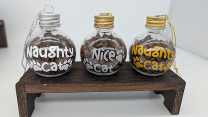 Christmas Bauble "Nice or Naughty Cat/Dog"