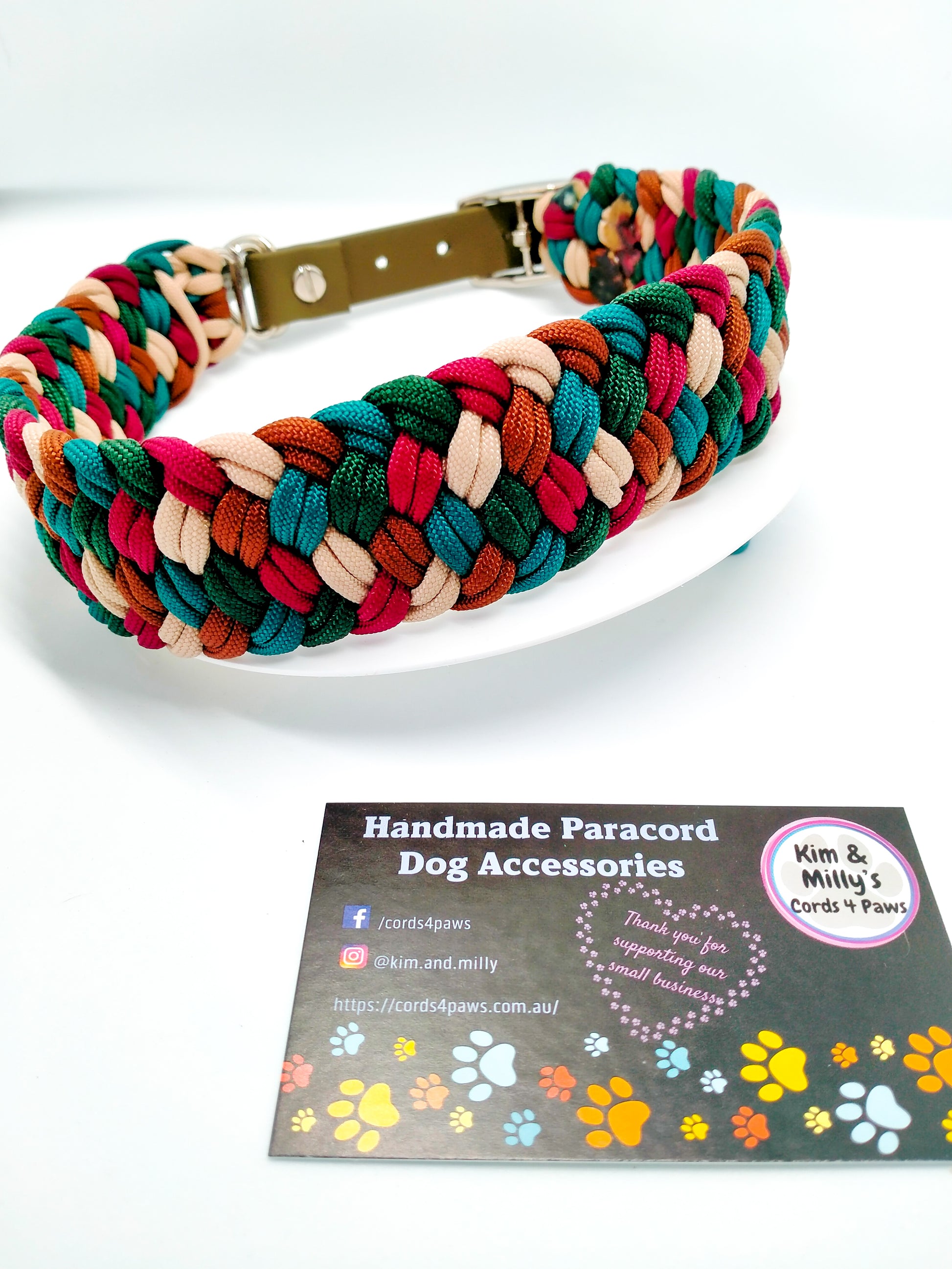 Dog Collar - Milly's Rainbow cords4paws Paracord Handmade Dog Accessories Customizable Made in Germany Shipping worldwide